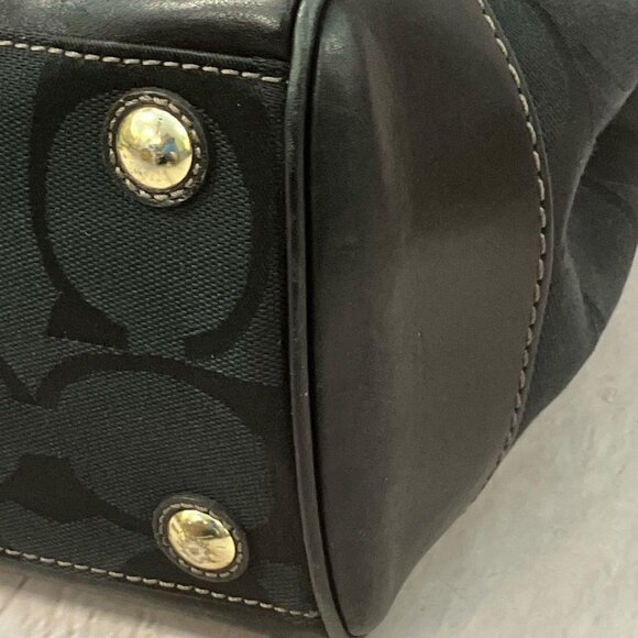 EUC Coach w/ COA Hamptons Medium Madeline Tote - Picture 8 of 12